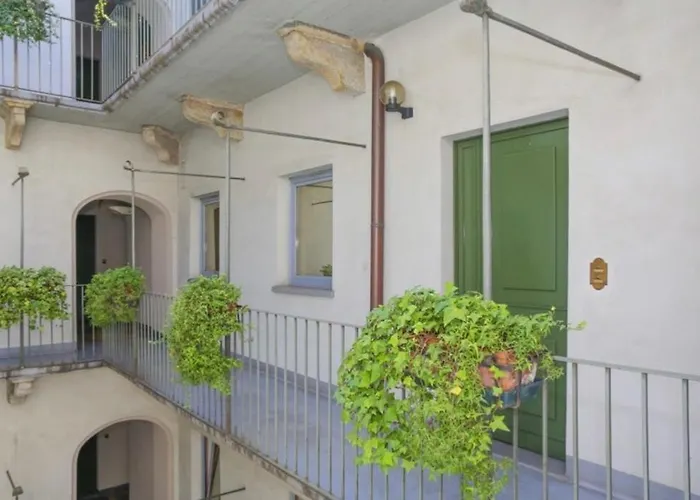 Appartement Guesthost - Near Piazza Castello