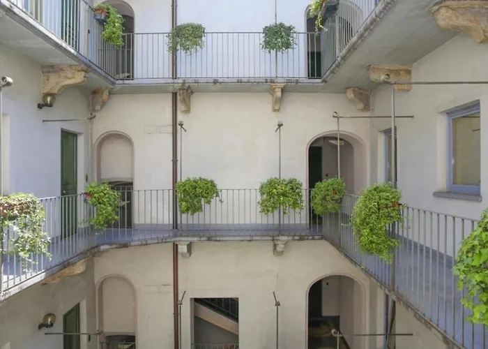 Guesthost - Near Piazza Castello * Τορίνο