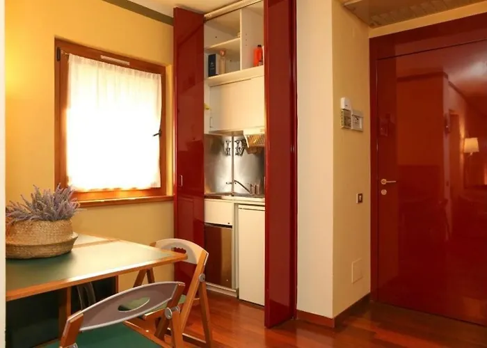 Apartment Guesthost - Near Piazza Castello