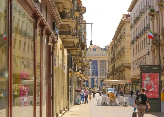 Apartment Guesthost - Near Piazza Castello *